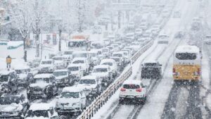 Heavy Snowfall Warning Issued Across South Korea