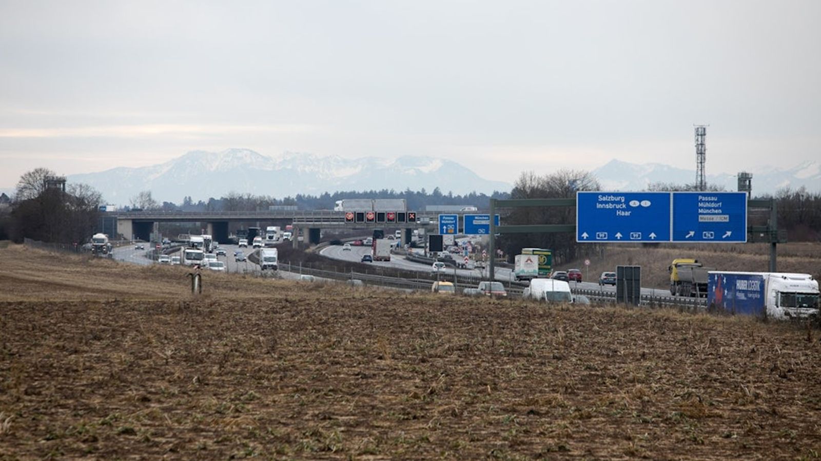 Traffic Disruptions on A99 and A92 during Security Conference and Holiday Travel