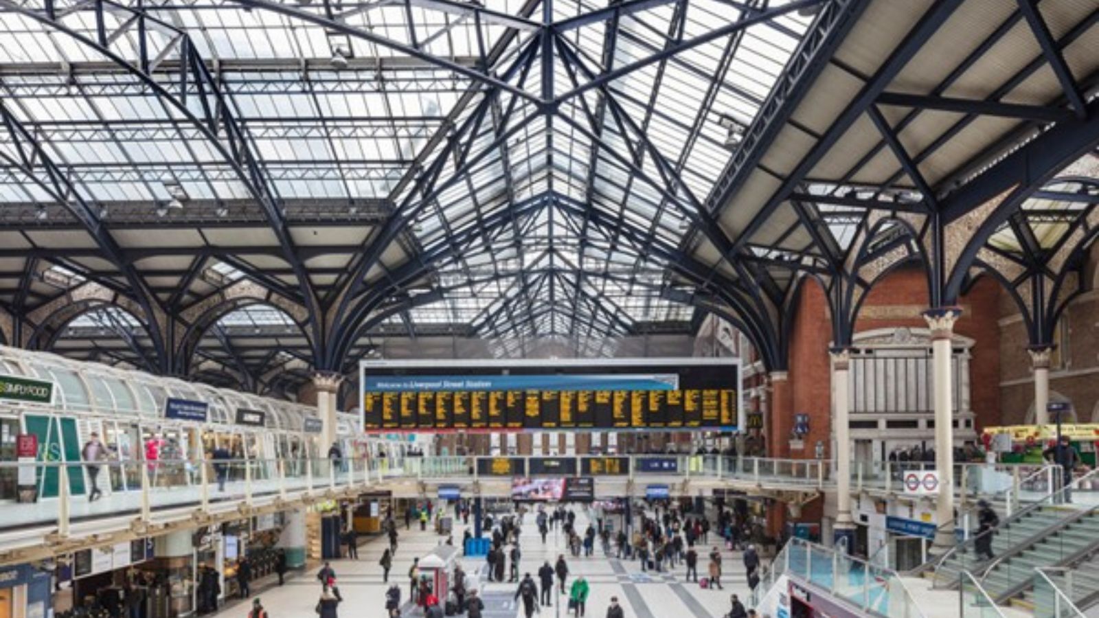 Weekend Rail Closures at London Liverpool Street Station